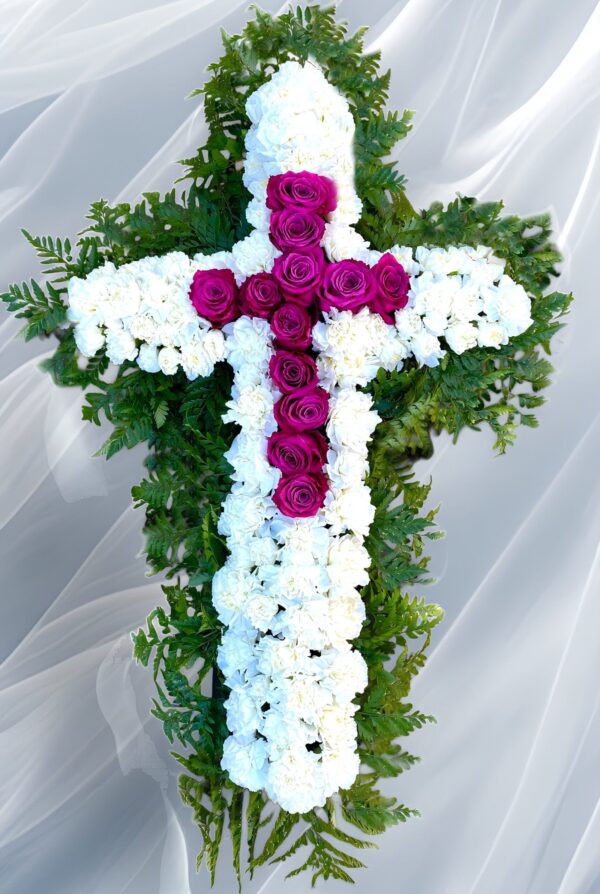 Cross Standing Spray