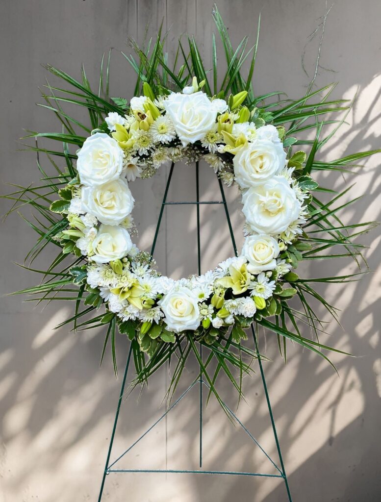 all white wreath - Main view