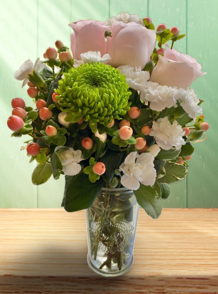 Petite Garden Bouquet - Main view