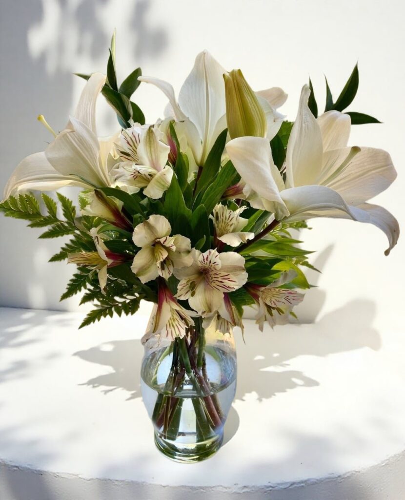 White Winter Bouquet - Main view